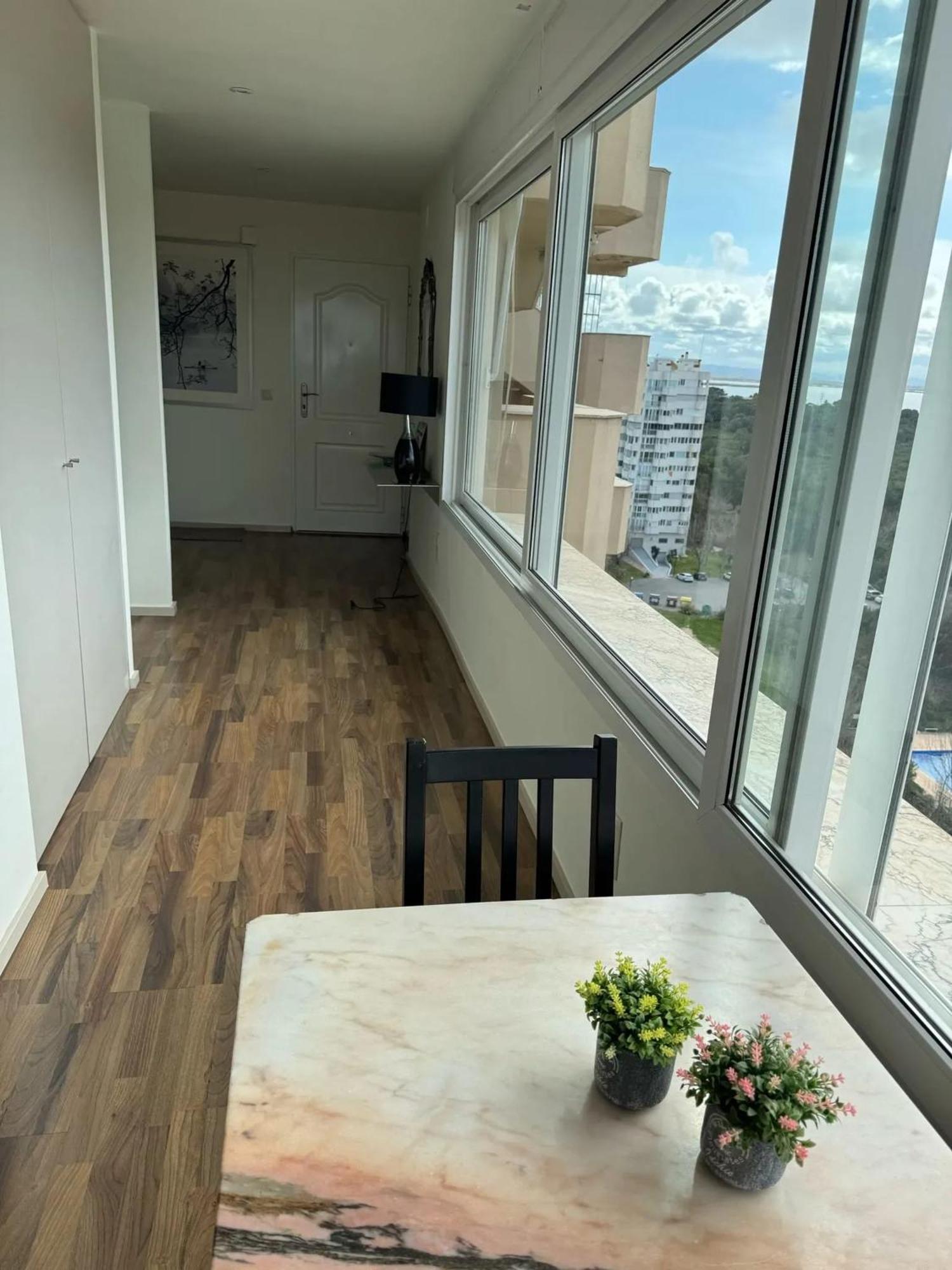 Spacious Apartment In Valencia With Sea View - 160 Sqm Ngoại thất bức ảnh